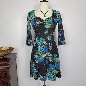 BeBop A-Line Floral Soft Knit Sweetheart Neckline Dress NWOT Size M (Juniors)